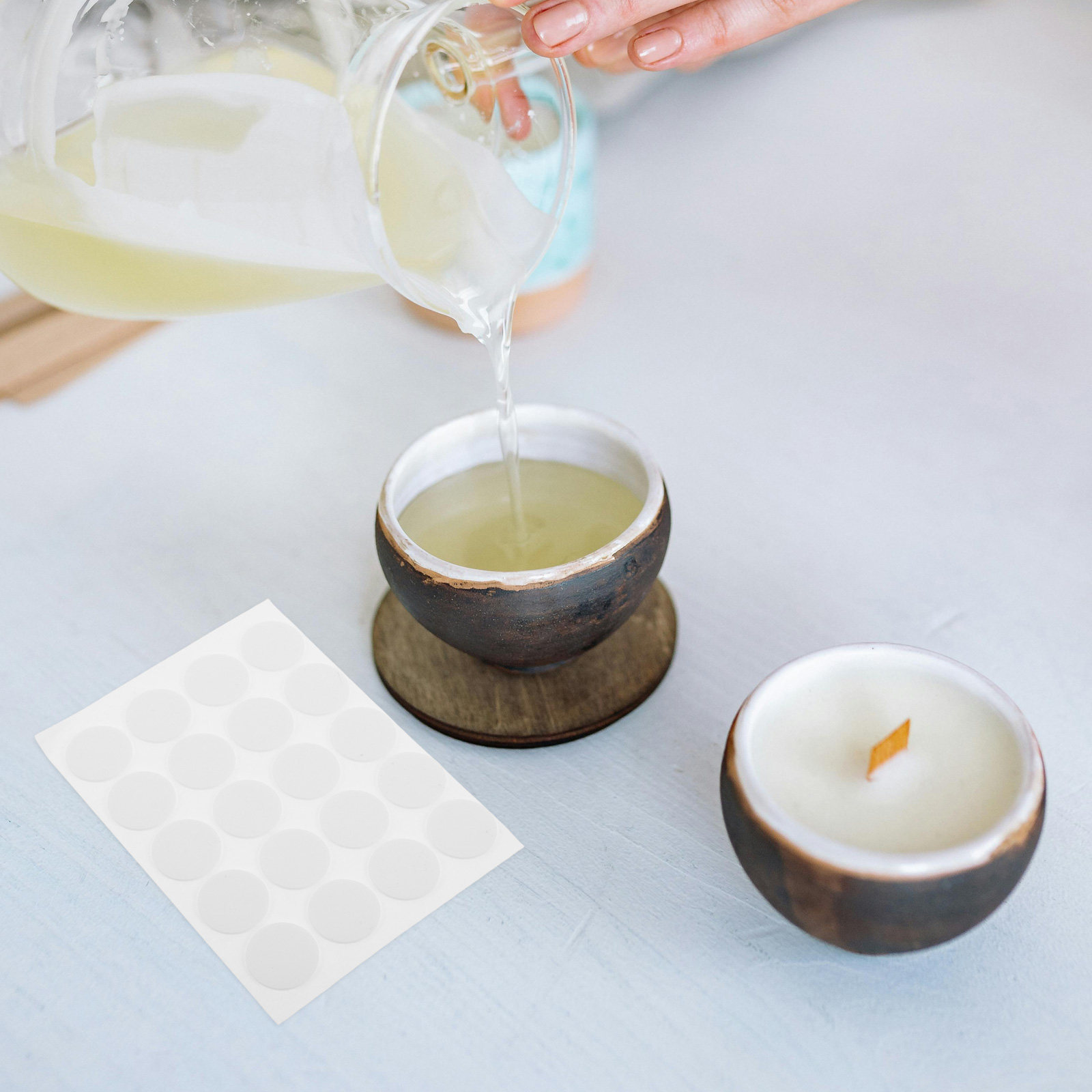 10 個の両面フォーム芯ステッカー DIY 作成用必須接着剤 - Adhesive Dot Wick のレビューと価格