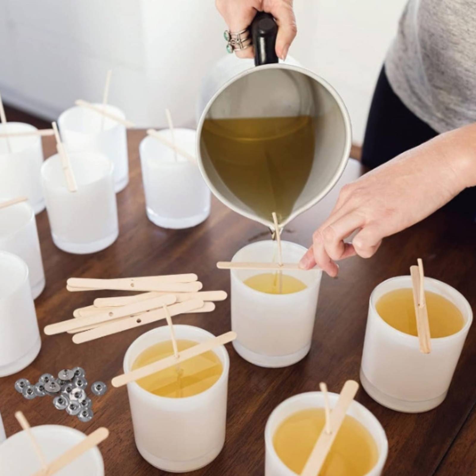 接着ドット付き芯ホルダー 木製芯固定ツール キャンドル製作キ - Adhesive Dot Wick のレビューと価格